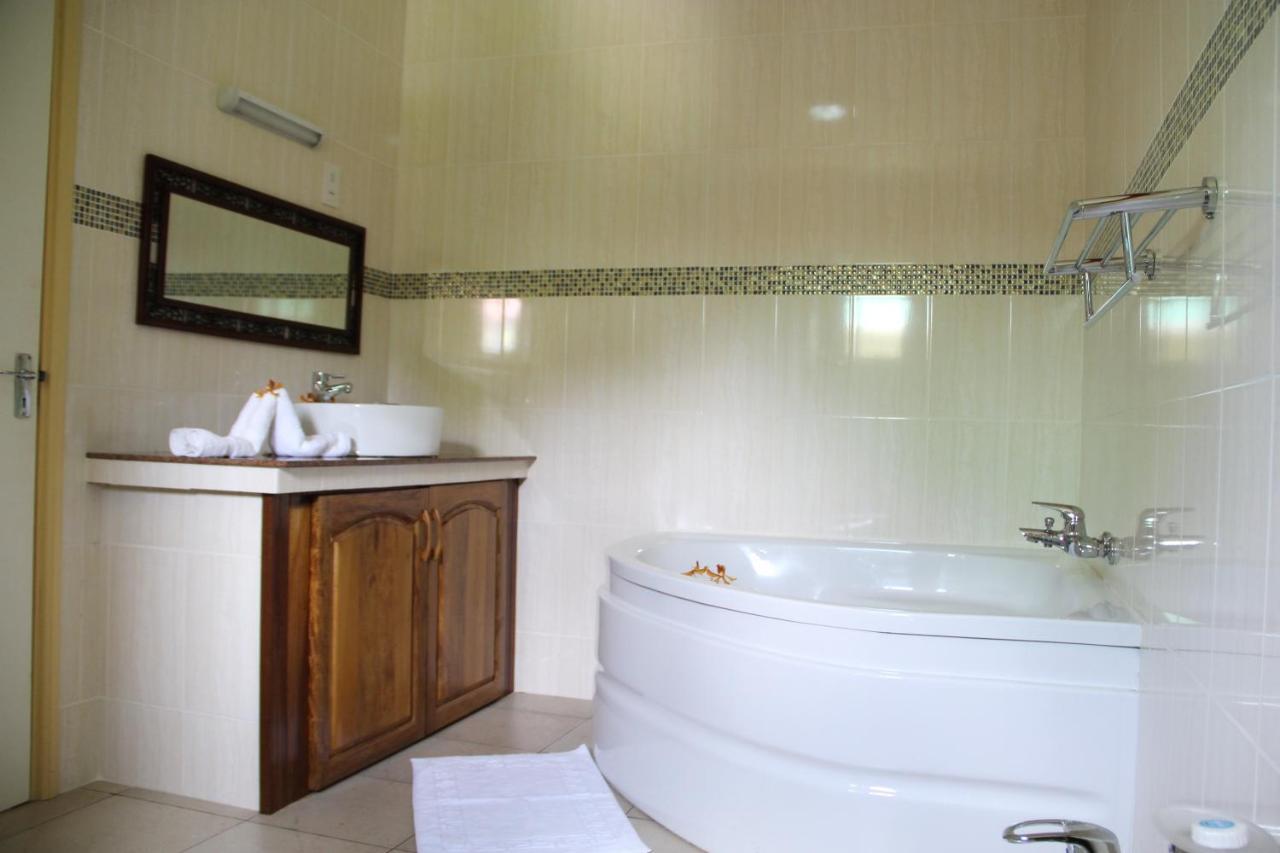 Hostellerie La Digue Εξωτερικό φωτογραφία